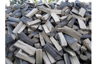 Дрова колотые дубовые 8 куб.м.