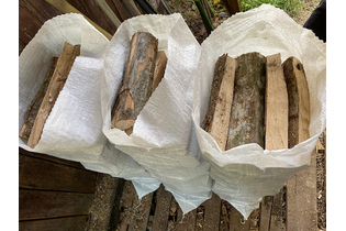 Дрова колотые смешанных пород - в мешках по 0,01 куб.м.