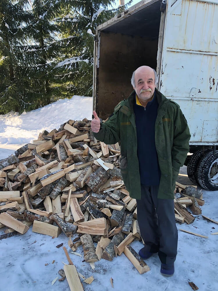 Доставка дров пенсионеру